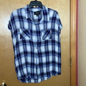 Confess size L short sleeve plaid shirt